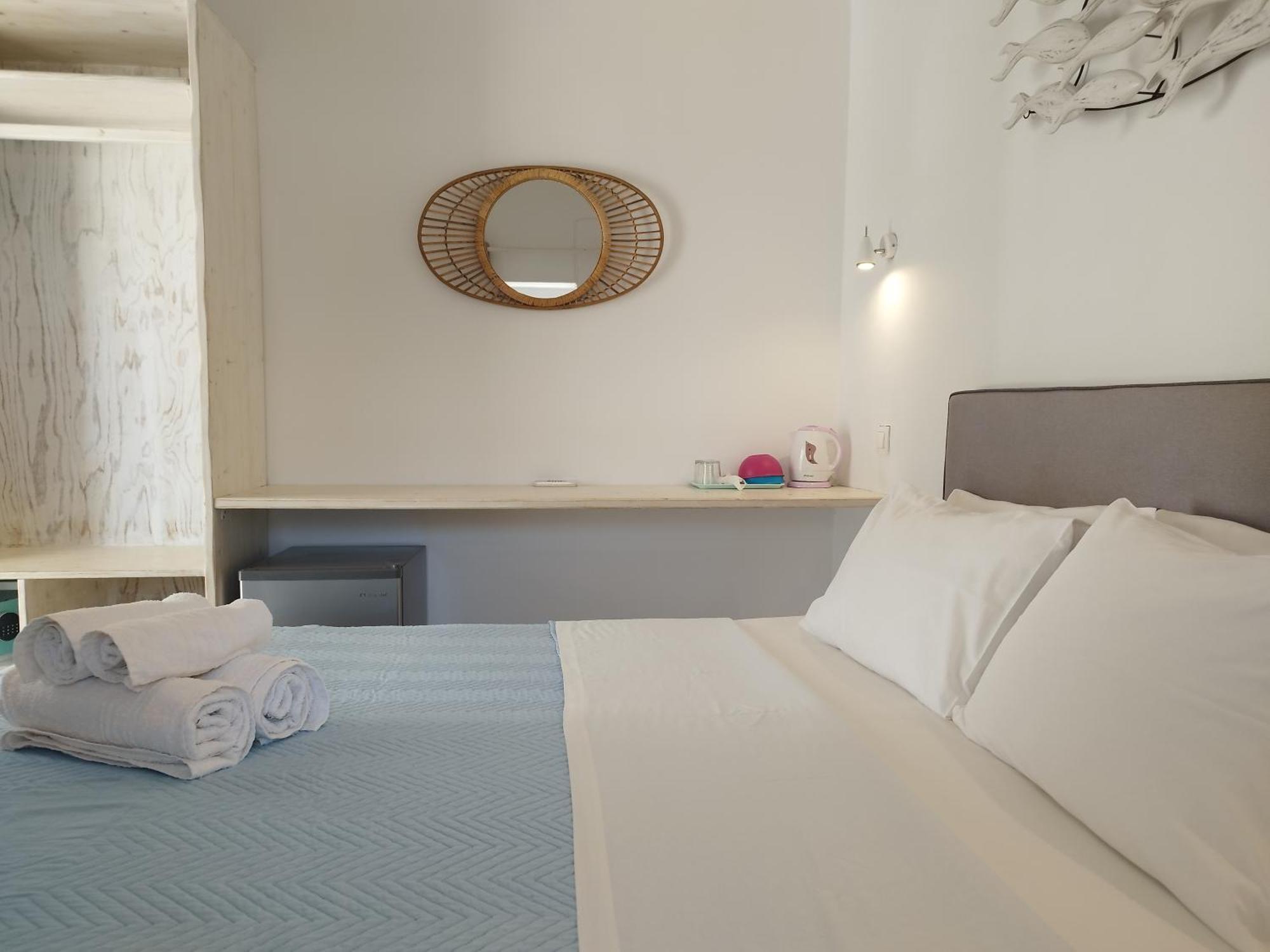 Nikos Mykonos Town